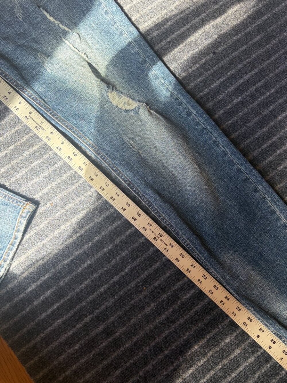 KUT from the Kloth Catherine Boyfriend Jeans Size 10 - Picture 5 of 6